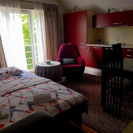 Apartman Sunny Apartment Cetinje Ngoại thất bức ảnh